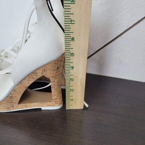 NEW AAJ By Aminah Nina Lace-Up Architectural Wedge White 8M Sandals - Picture 7 of 10